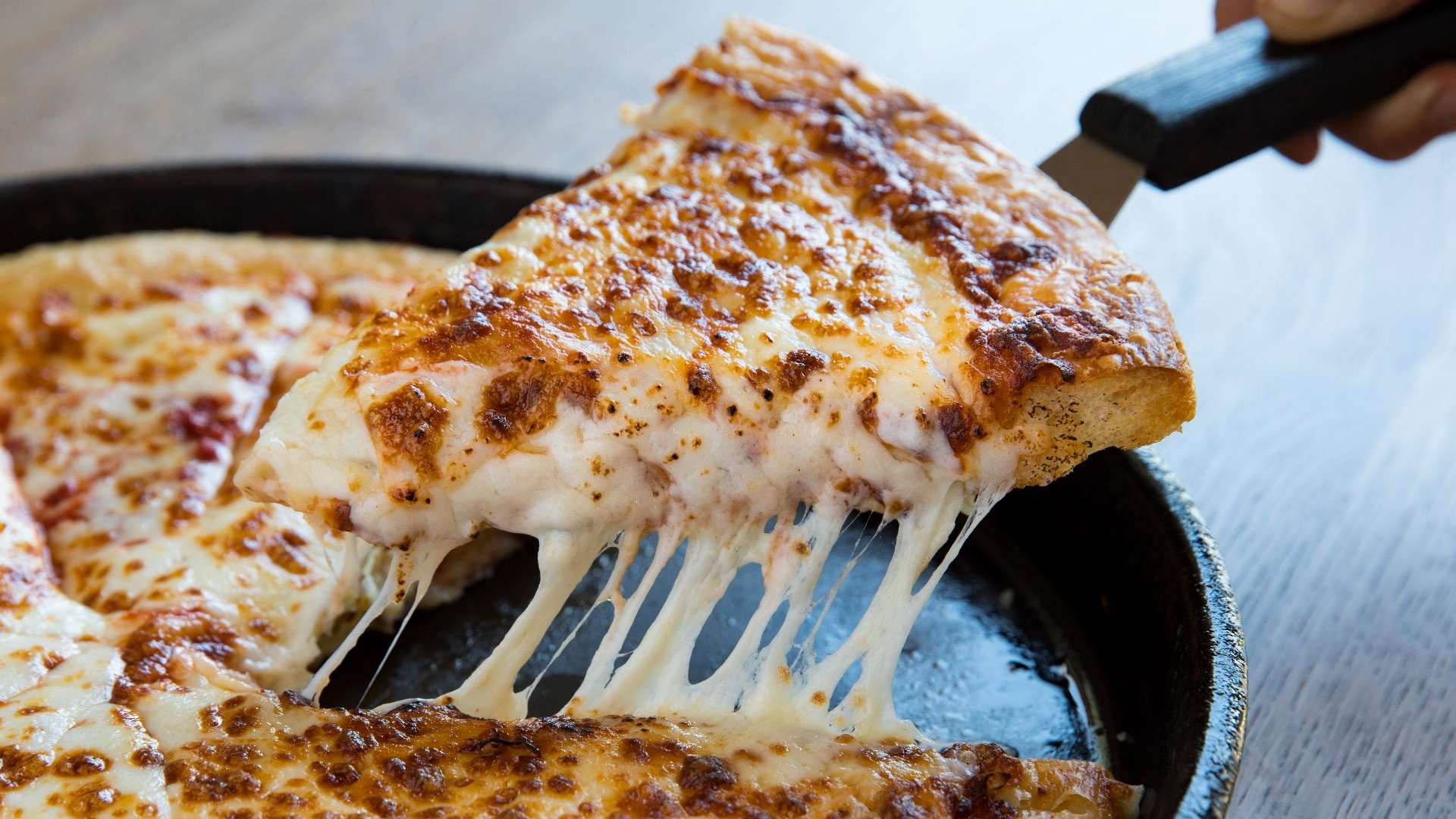 願意用任何 願意用任何