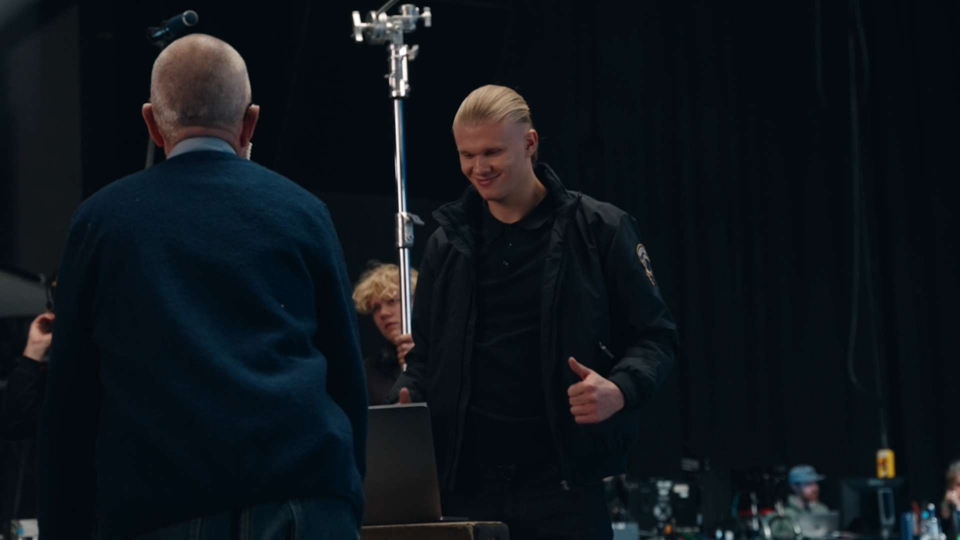 行猛烈反扑 行猛烈反扑