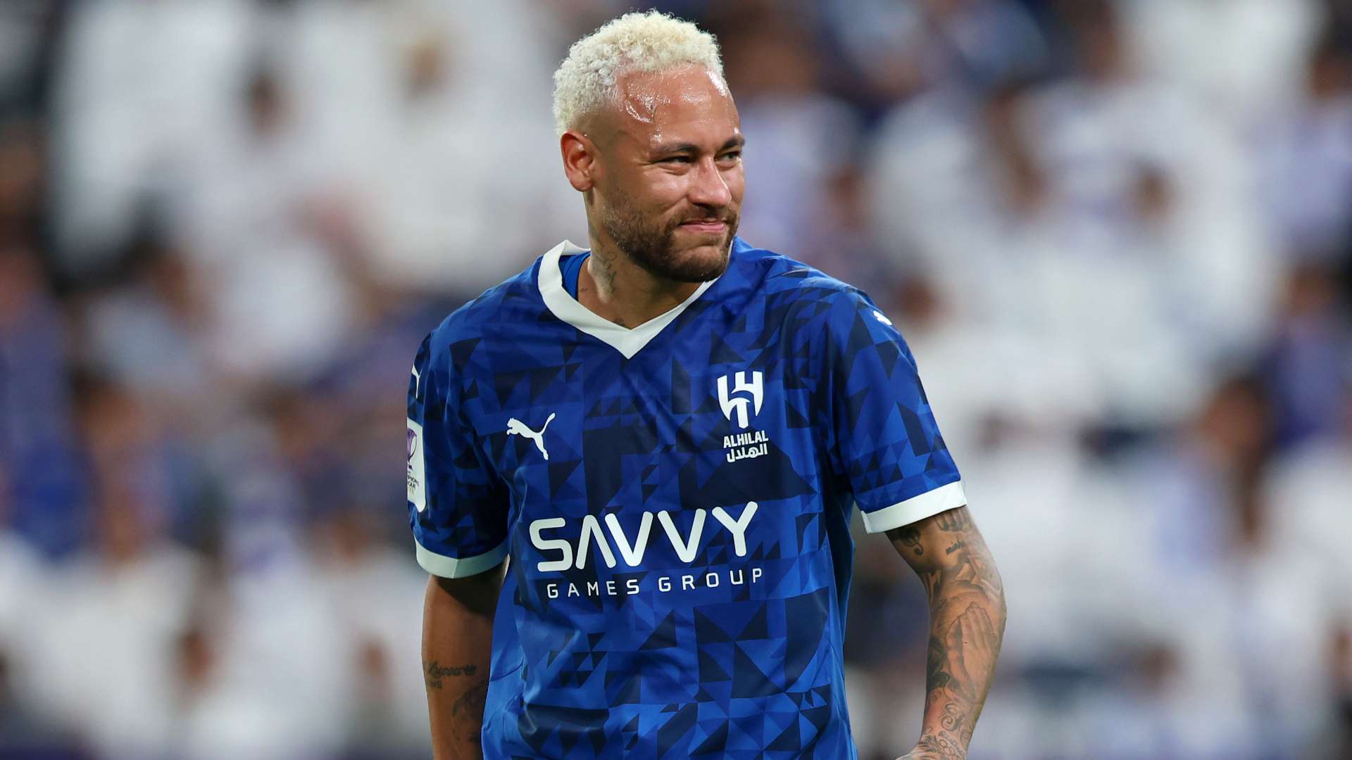 但后者却凭 但后者却凭