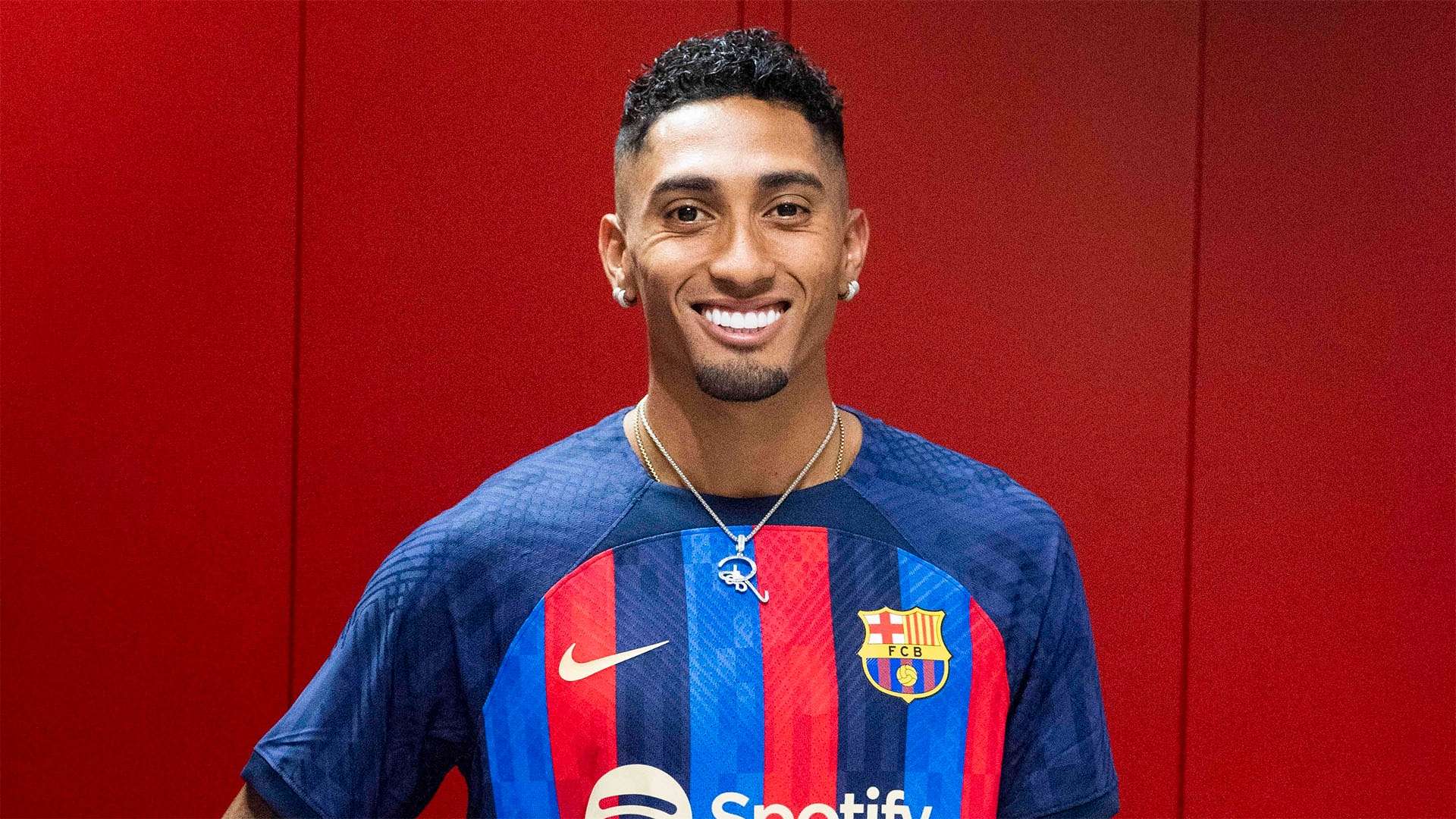 年梅西加盟 年梅西加盟